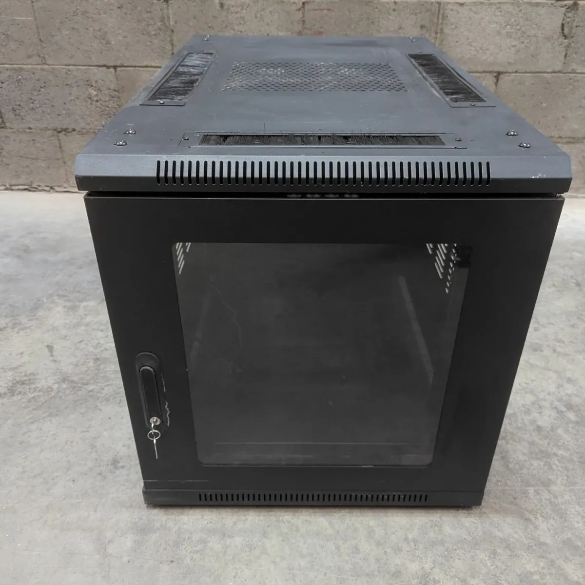 12U Server Rack Data Comms Cabinet - Image 2