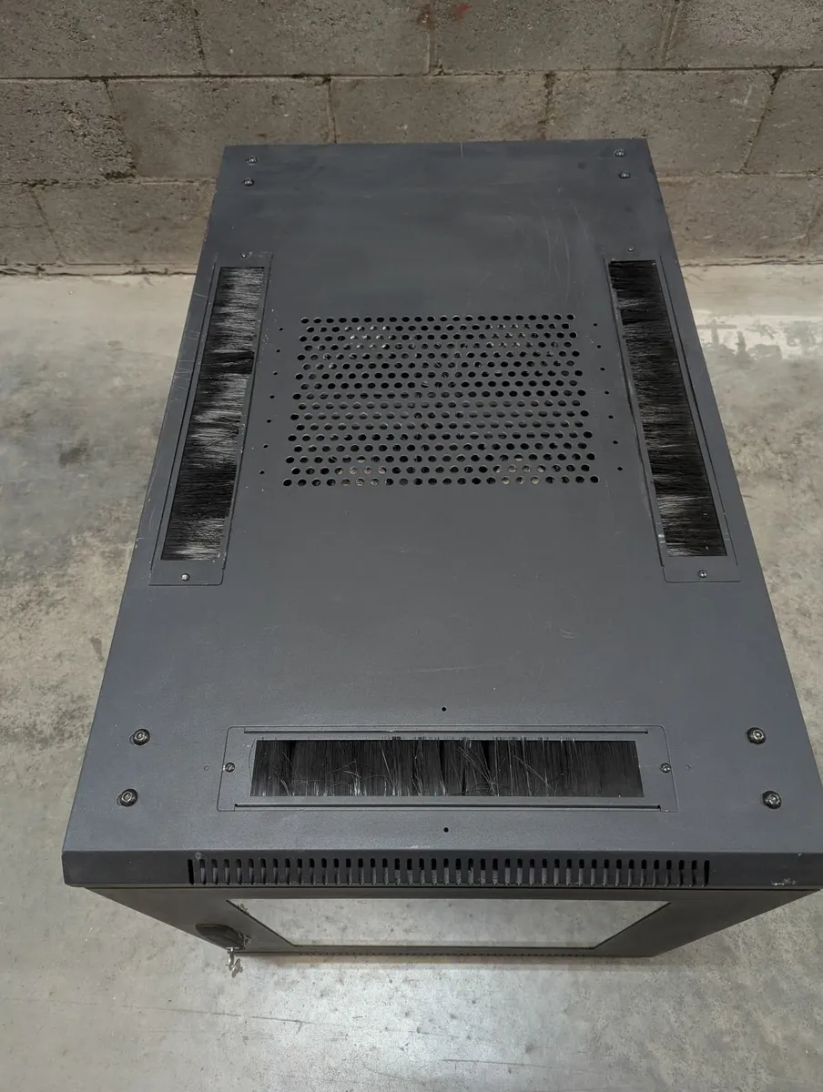 12U Server Rack Data Comms Cabinet - Image 3