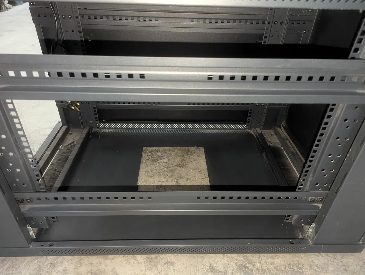 12U Server Rack Data Comms Cabinet - Image 4