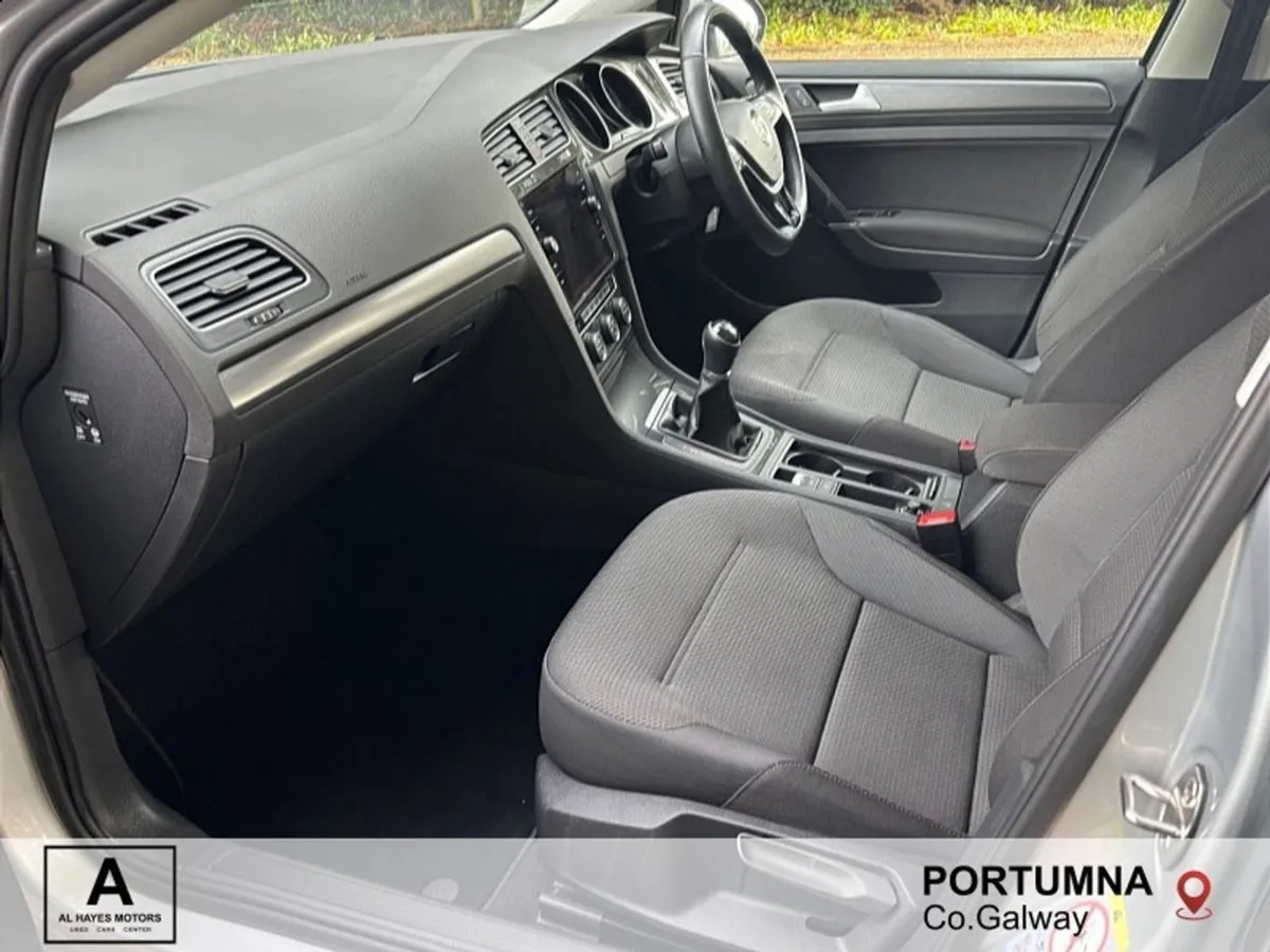 Volkswagen Golf Comfortline 1.6 TDI 115HP - Image 2