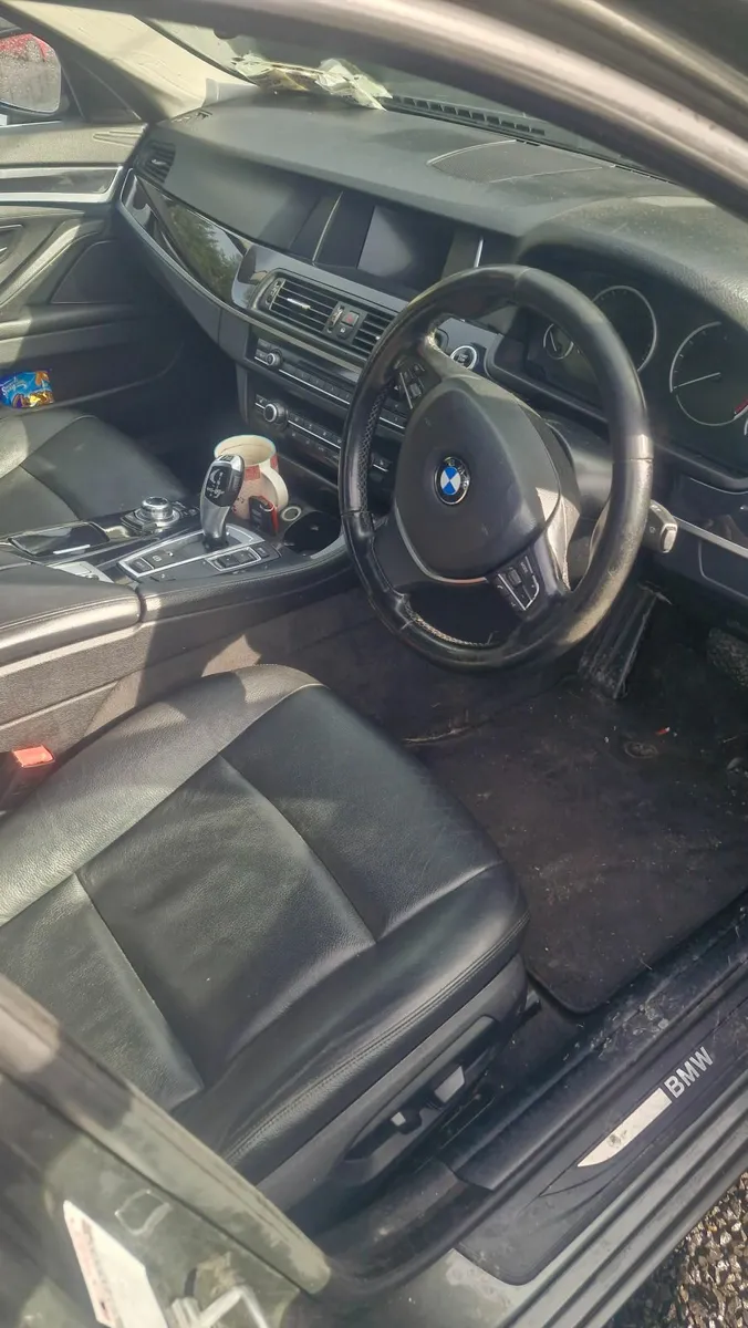 BMW 5-Series 2014 - Image 2