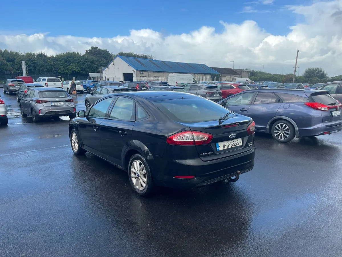 2011 Ford mondeo 2.0 Zetec €1250 - Image 3