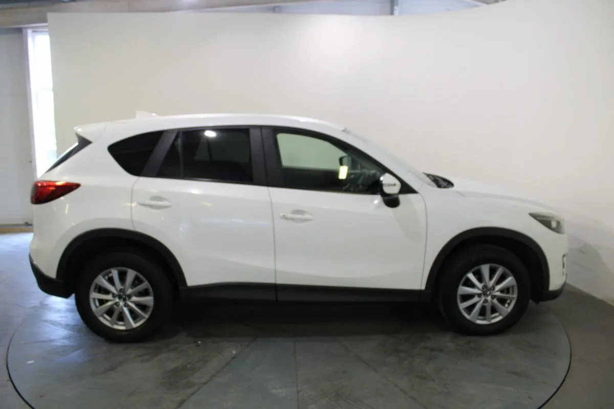 Mazda CX-5 2.2d (150ps) Executive 2WD - Image 4