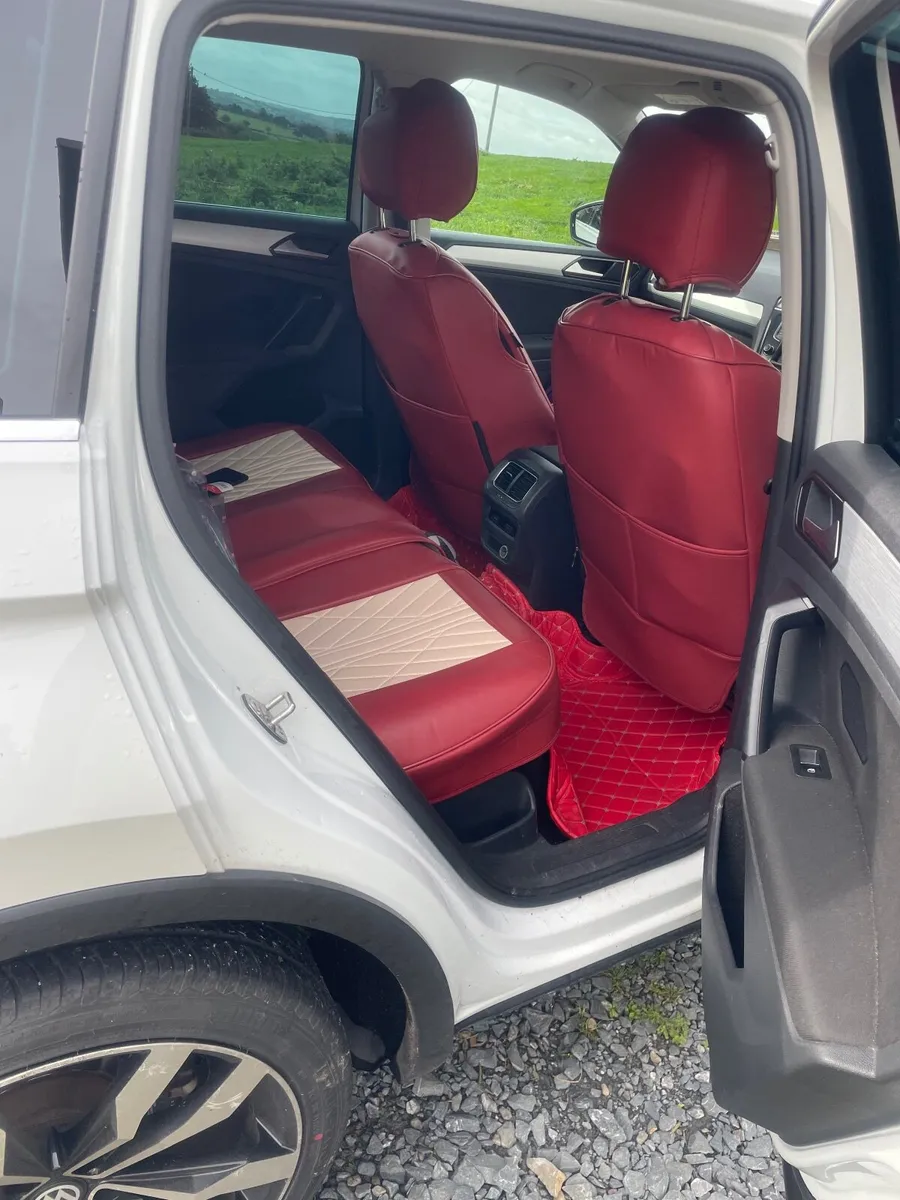 Volkswagen Tiguan 2017 - Image 2