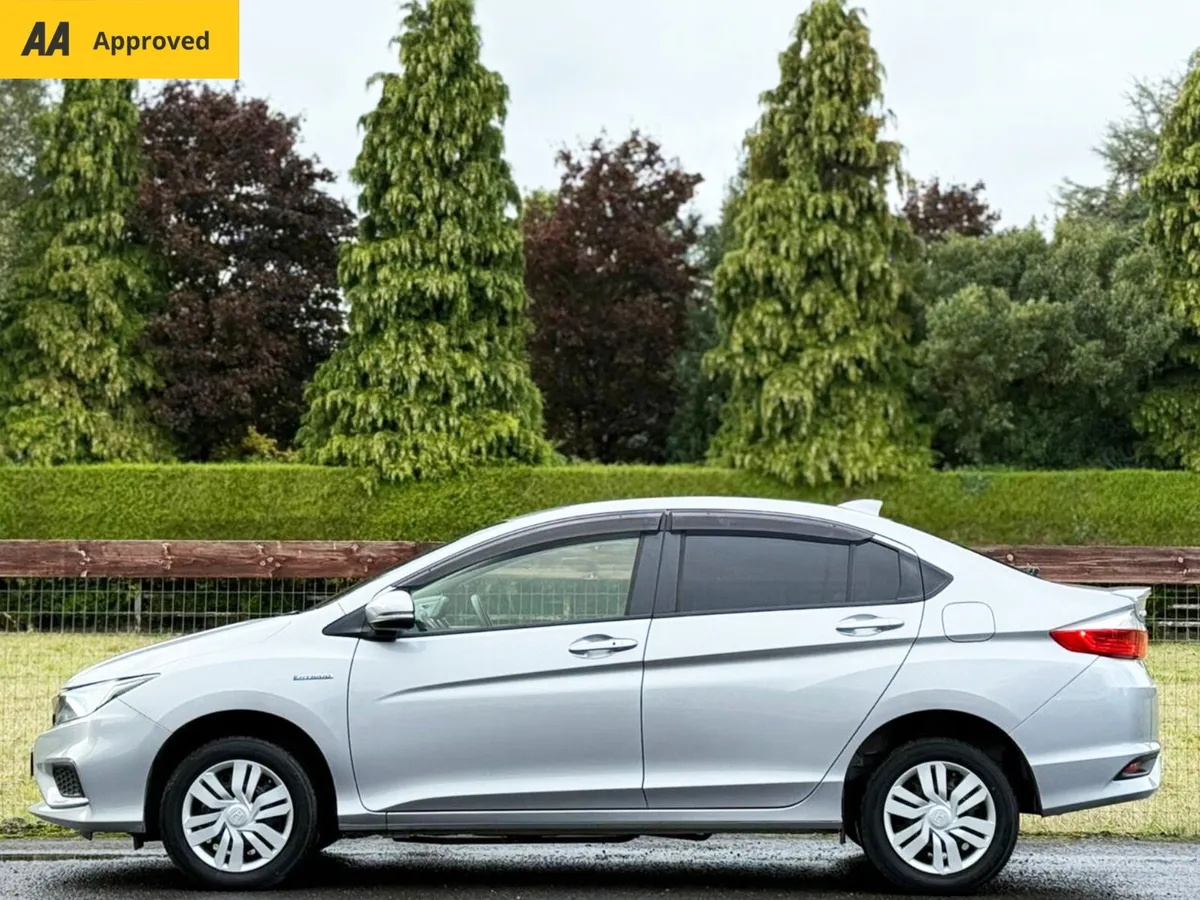 🌟 2019 Honda Grace 1.5 Hybrid LX Apple carplay🌟 - Image 2