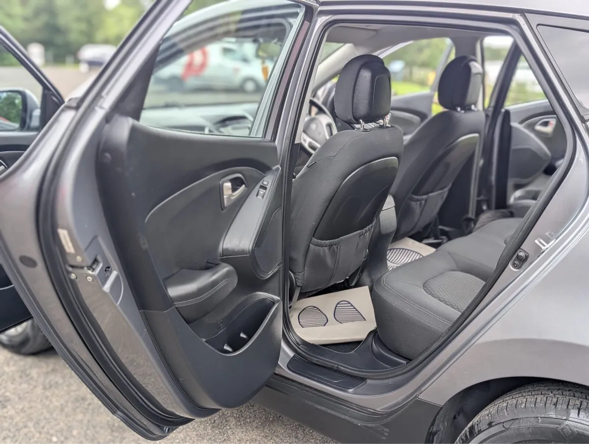 Hyundai IX 35 - Image 4
