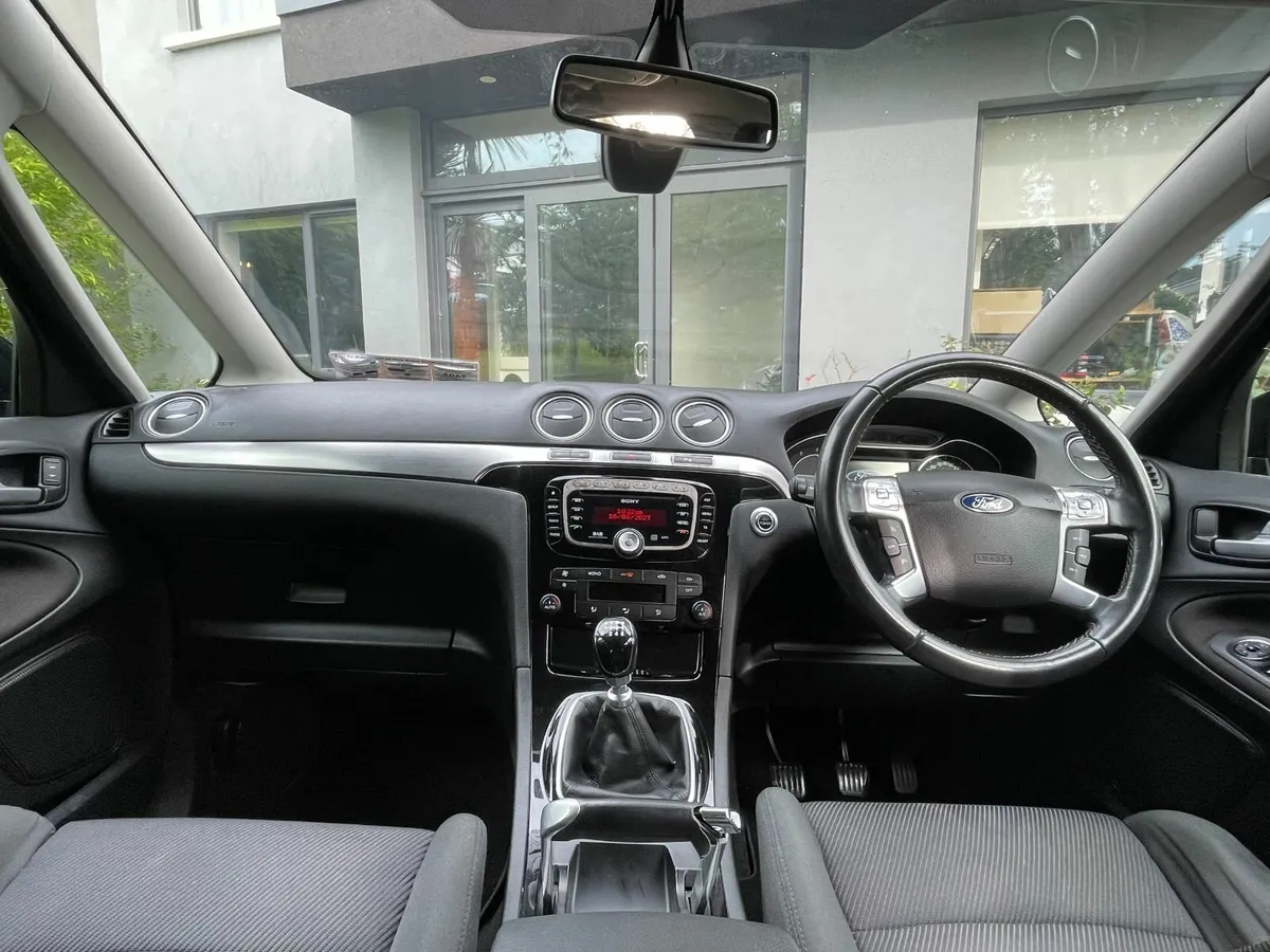 Ford S-Max Titanium 2012 Diesel 2.0L - Image 3