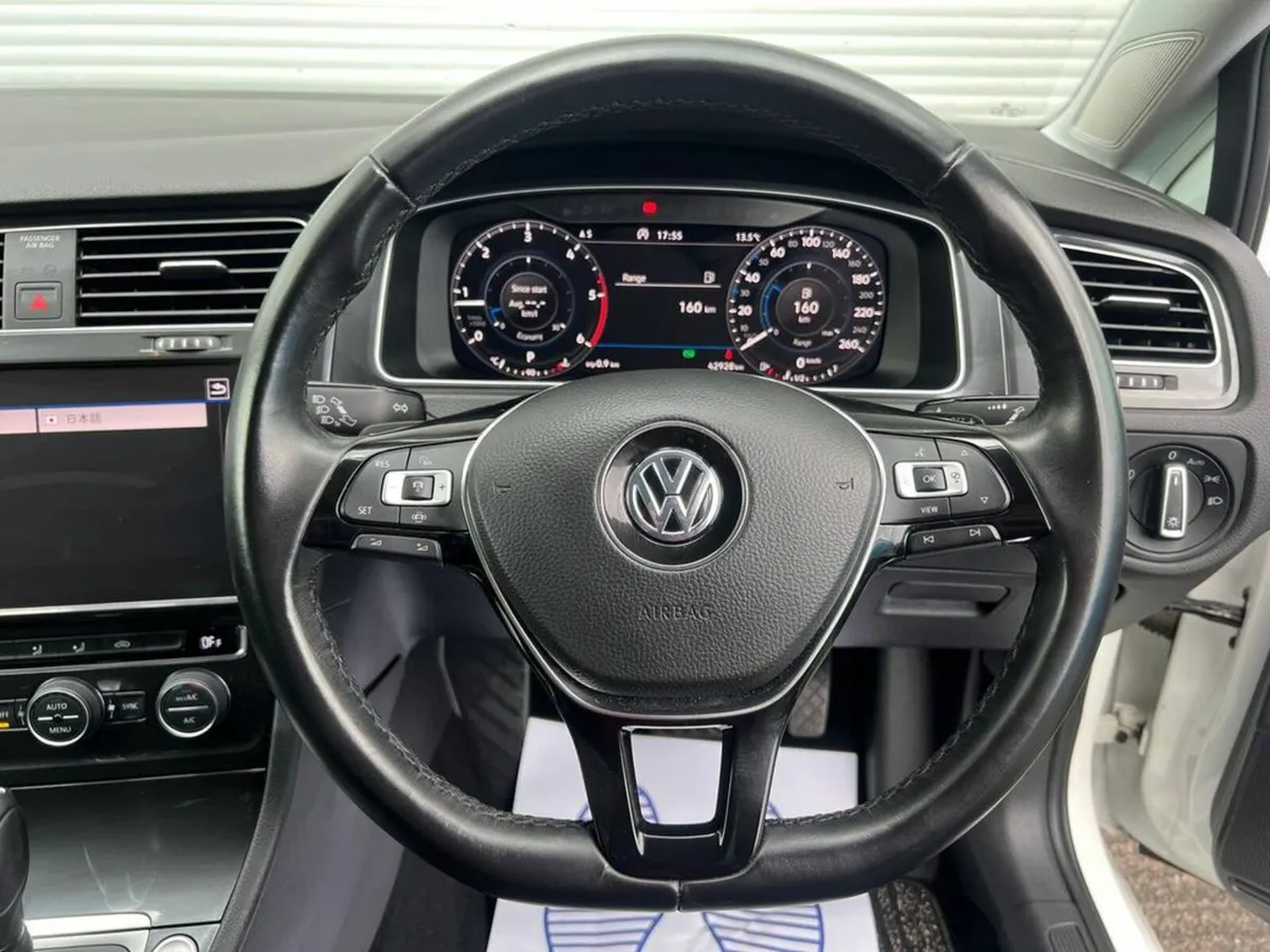 Volkswagen Golf COMFORTLINE 2.0 TDI AUTO // 360 DE - Image 4