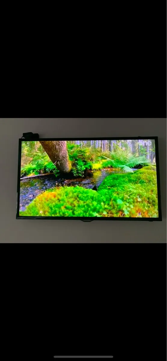 Samsung TV 40 inch