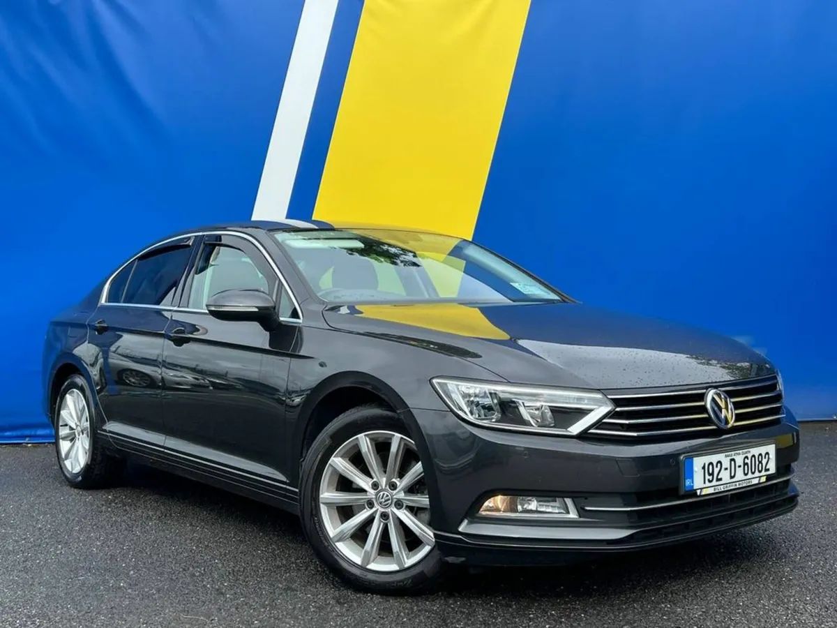 Volkswagen Passat COMFORTLINE 2.0 TDI // APPLE CAR - Image 1