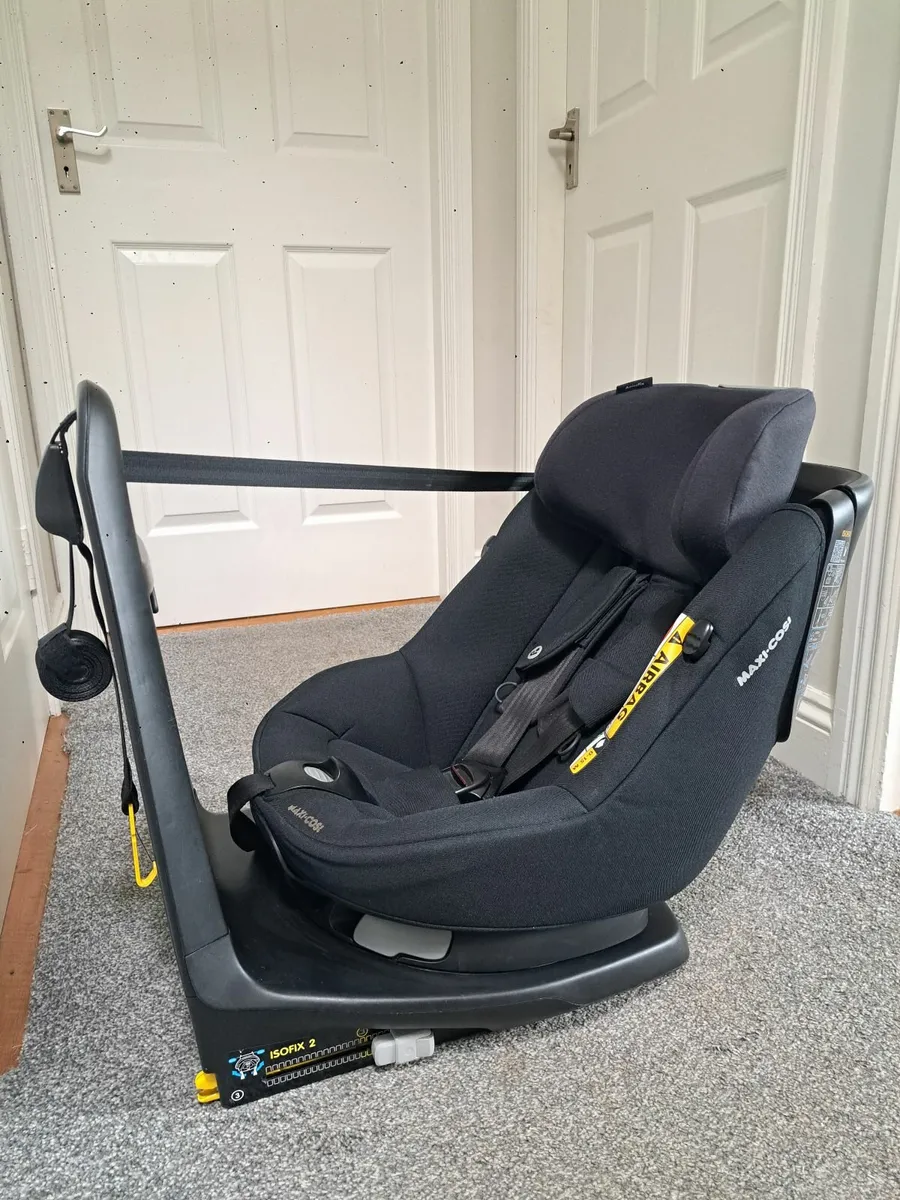 Maxi Cosi 360 isofix - Image 2