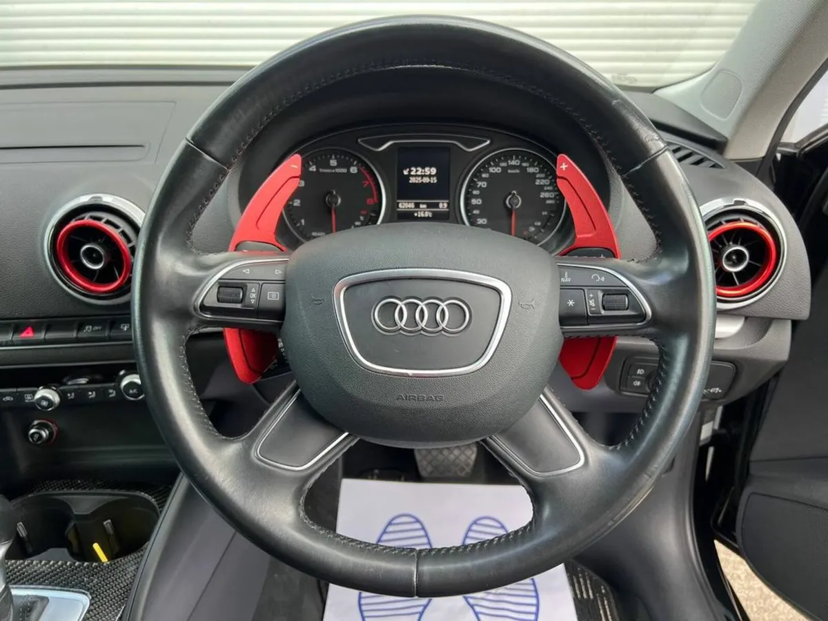 Audi A3 S-LINE PACK 1.4 TFSI AUTO // NEW 19" DIAMO - Image 4