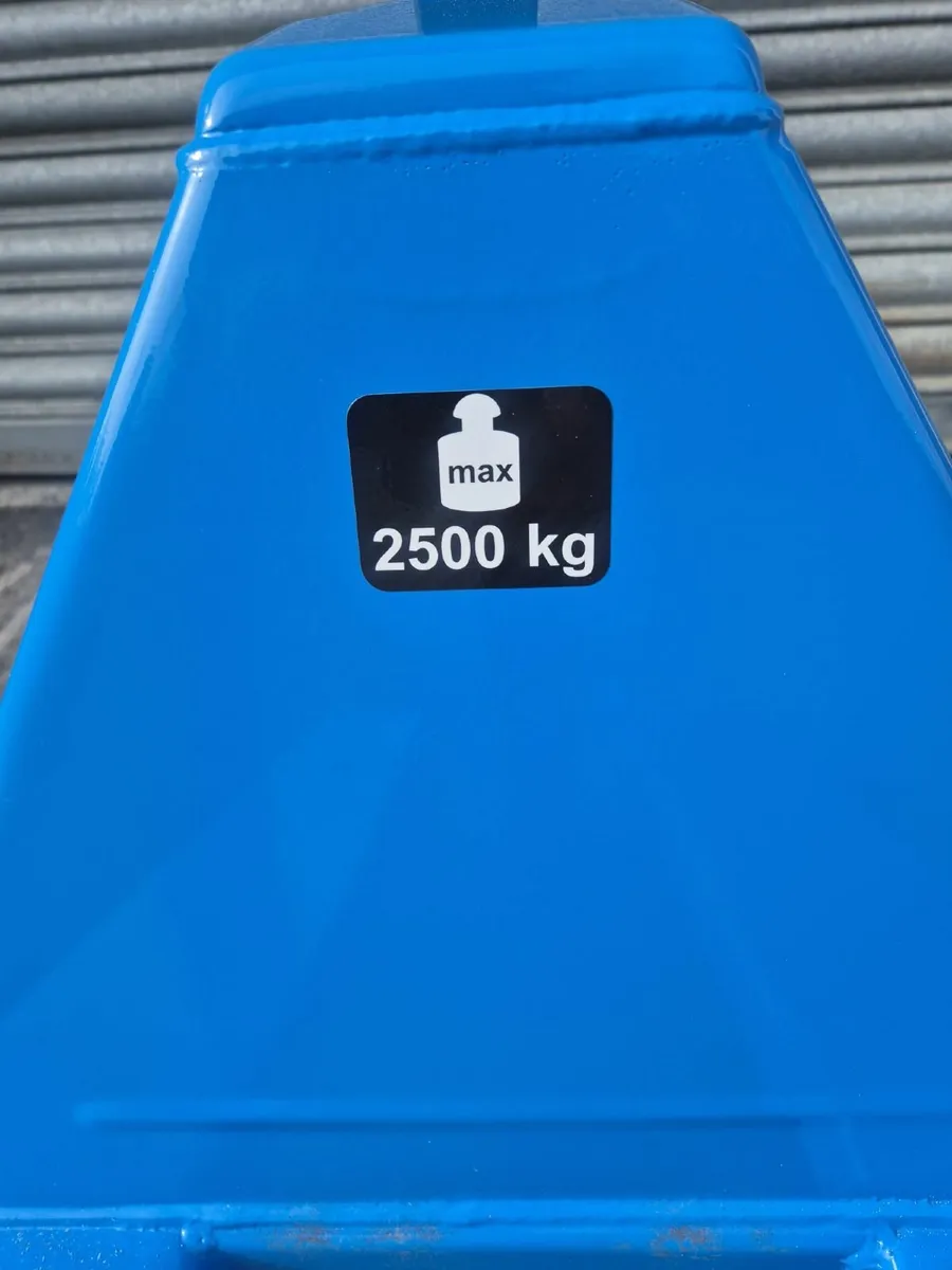 Pallet Truck - Image 2