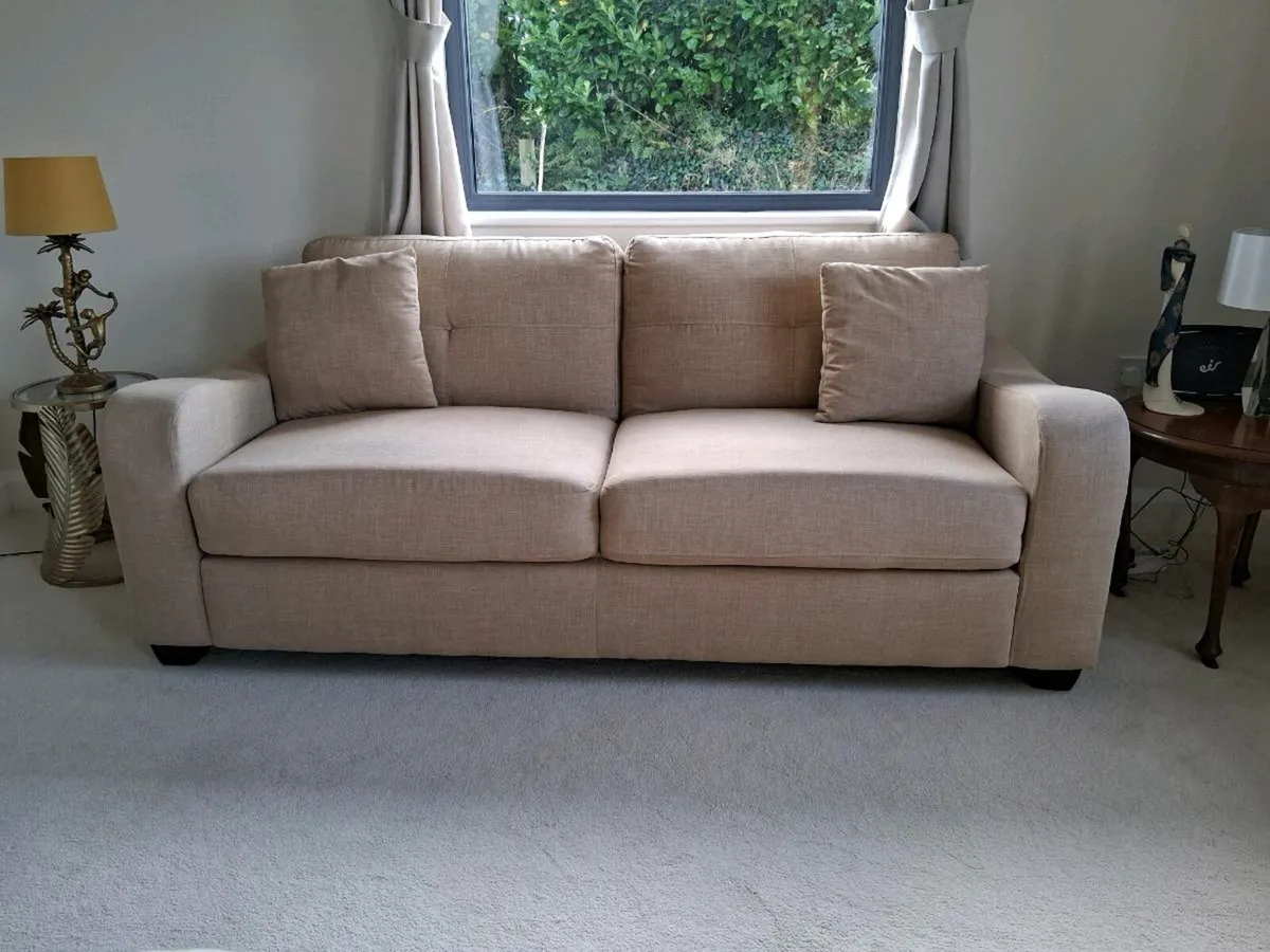Couch - Image 1