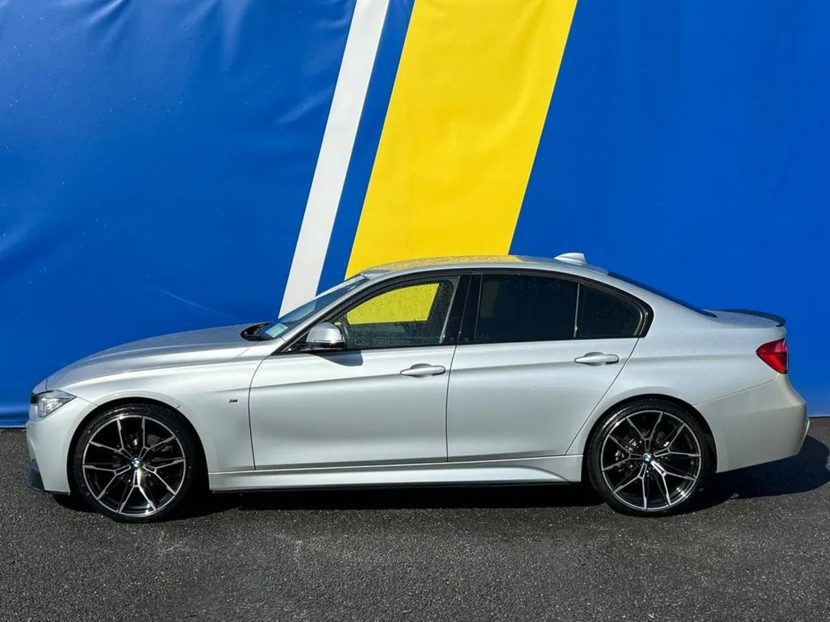 BMW 3-Series 320d M-SPORT COMPETITION AUTO // LOW - Image 3