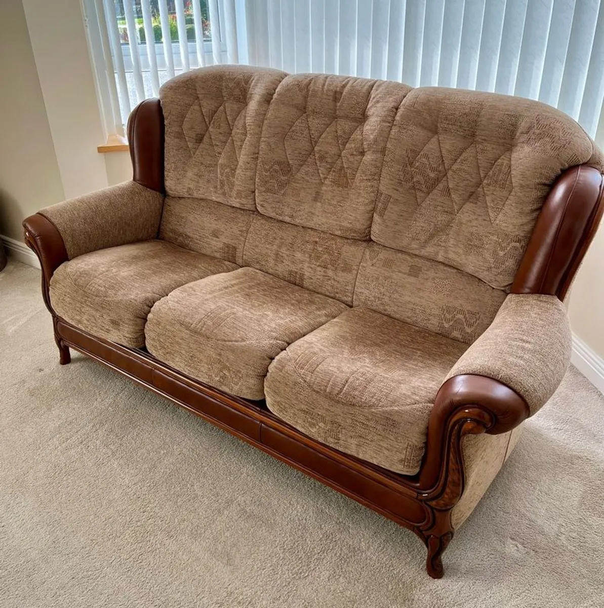 3 Piece Suite - Image 1