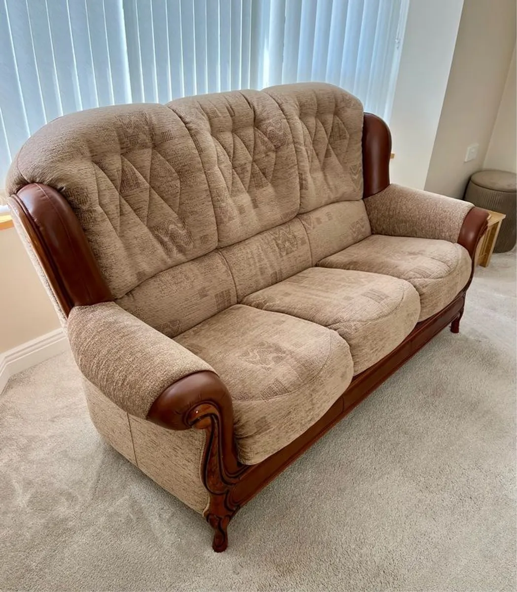 3 Piece Suite - Image 3