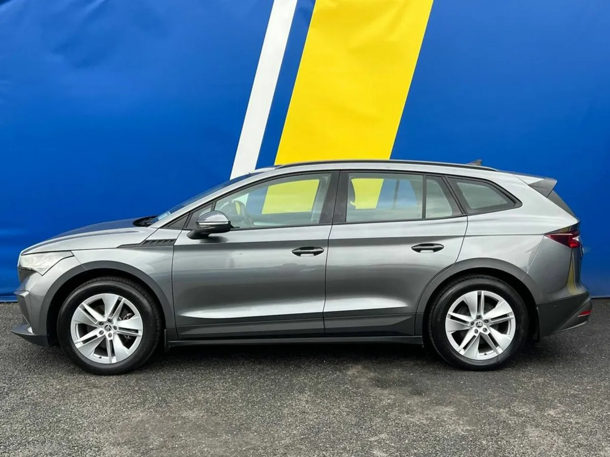 Skoda Enyaq 60 IV // APPLE CARPLAY/ANDROID AUTO // - Image 3