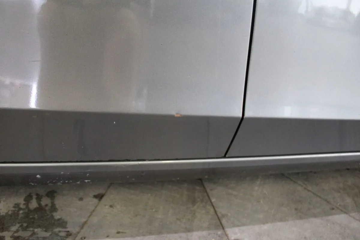 Audi A4 2.0tdi 136HP SE Technik - Image 4