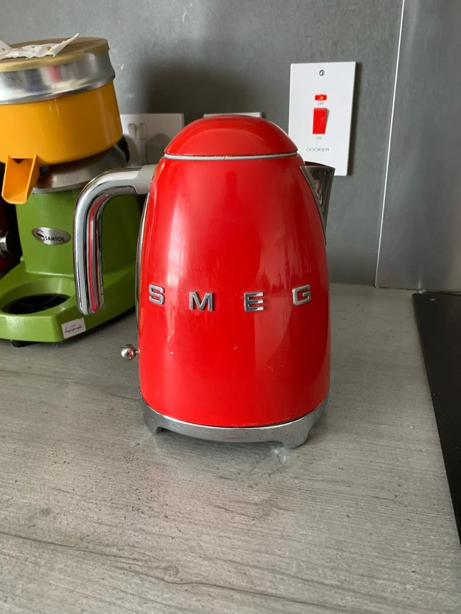 Smeg kettle - Image 1