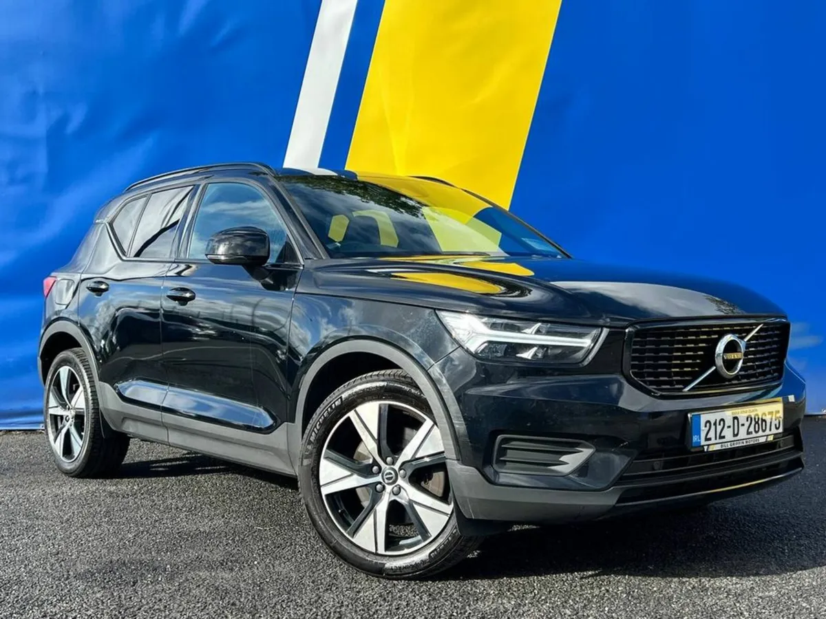 Volvo XC40 R-DESIGN T4 RECHARGE 1.5 HYBRID // LEAT - Image 1