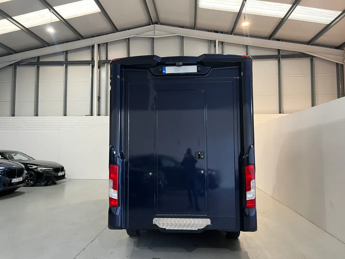 191 New Build Stallion Box - Image 4