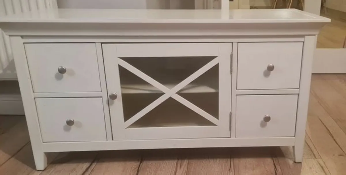 TV Media Unit