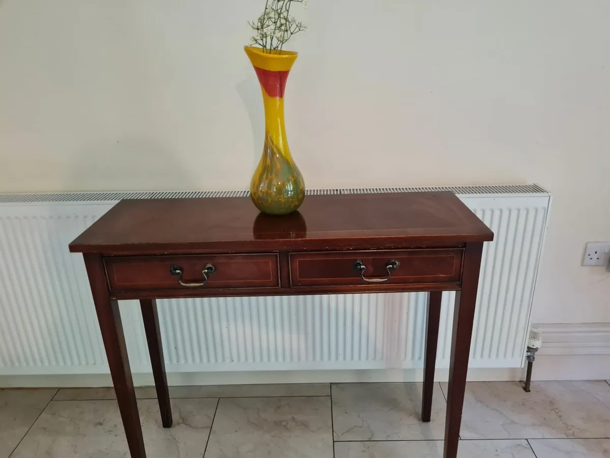 Side table - Image 1