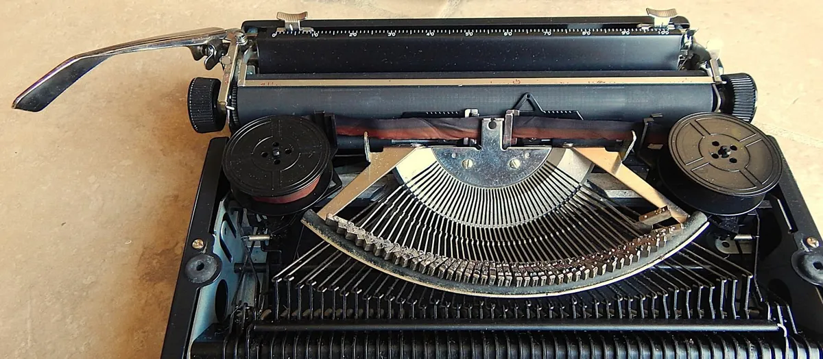 Vintage Silver Seiko Typewriter in Case, #11430869 - Image 2