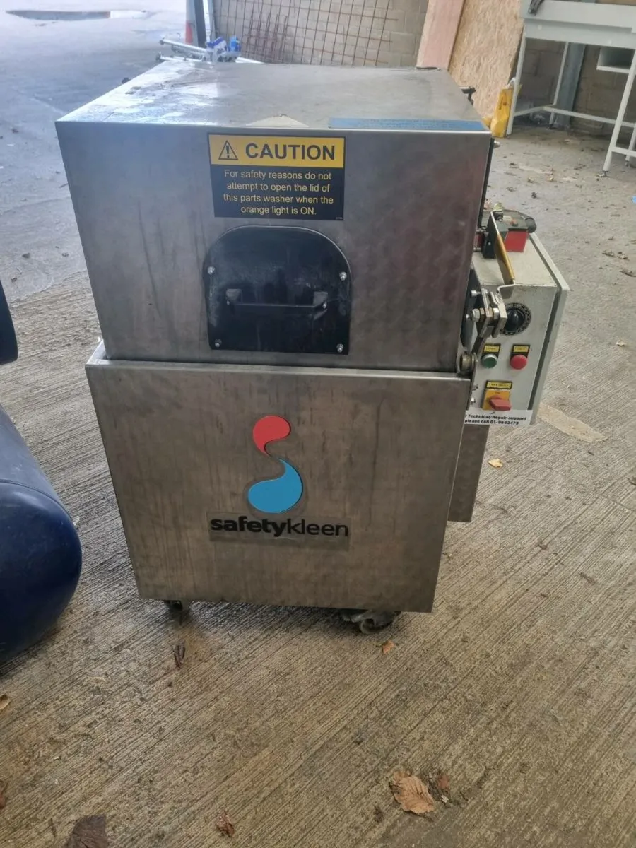 Pharmaceutical parts washer - Image 3