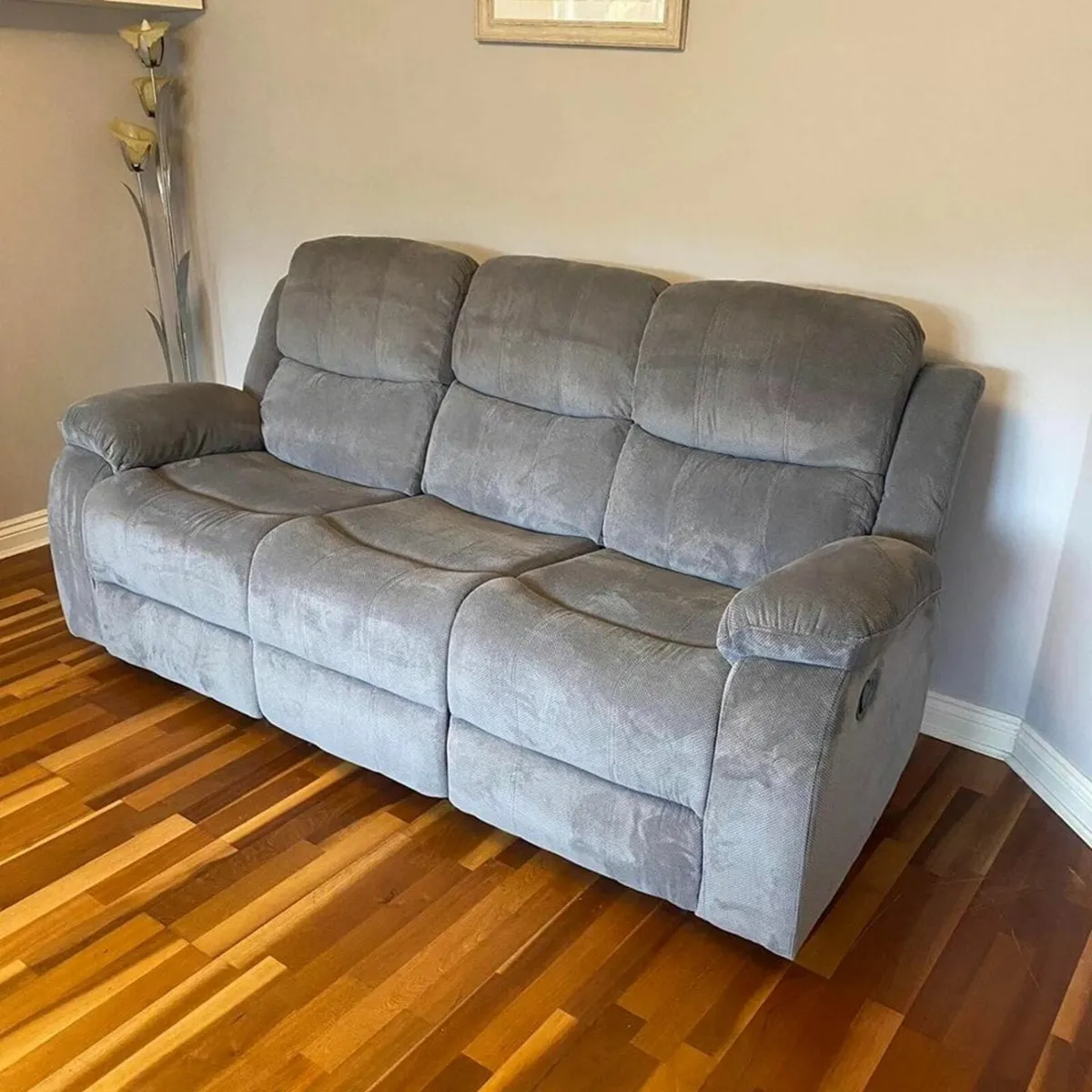 FURNITURE - Image 1