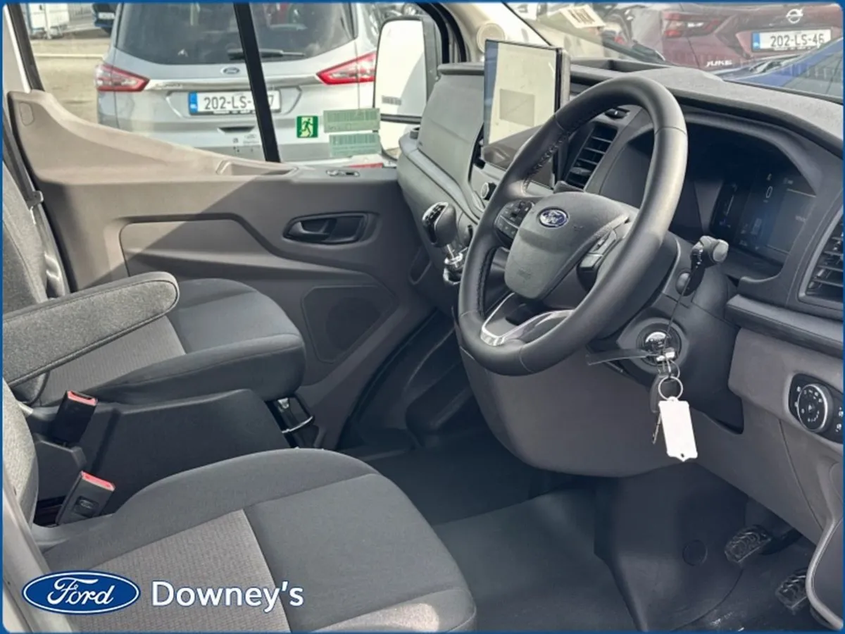 Ford Transit 2.0 TD 17-seat BUS - Image 2