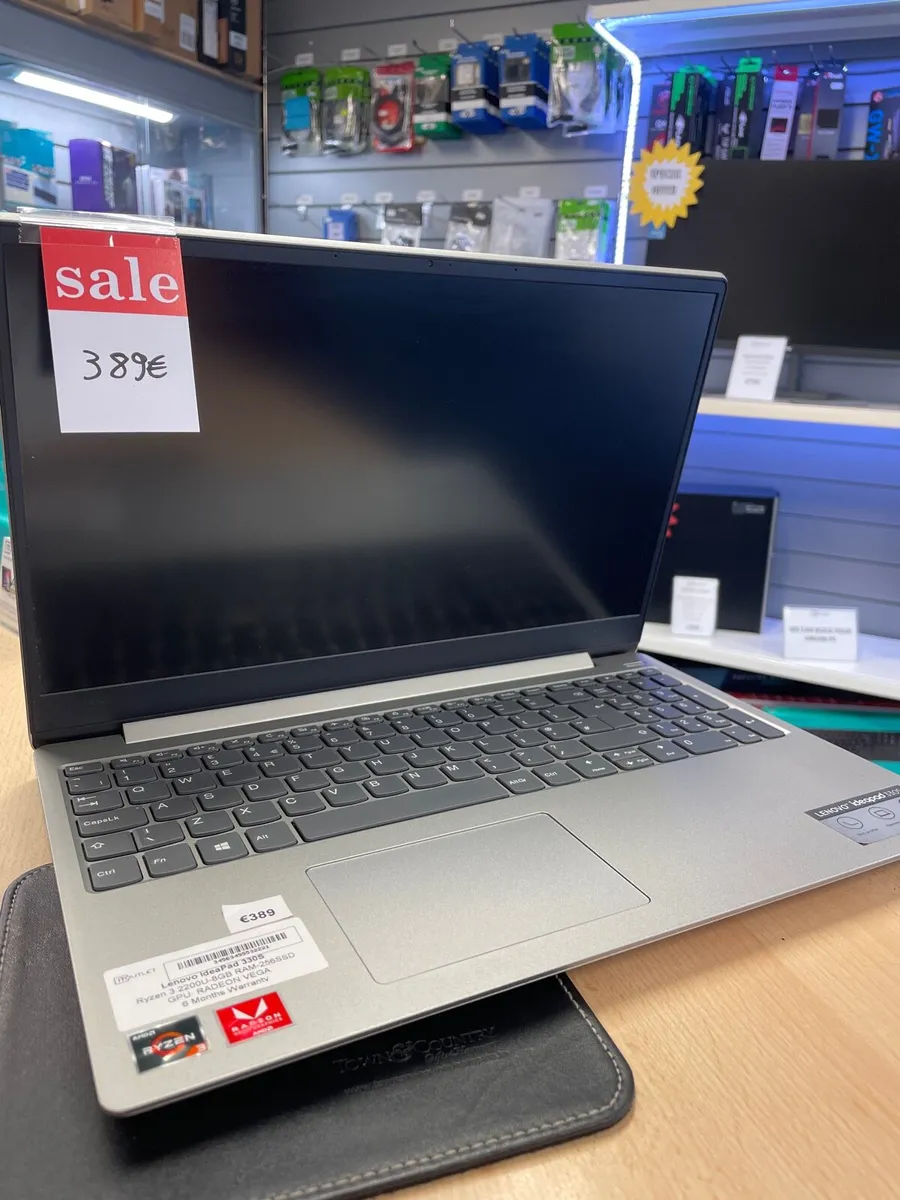 Lenovo IdeaPad 330 S - Image 2
