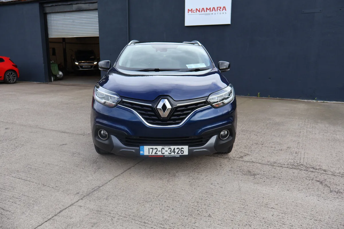 Renault Kadjar Signature S NAV Low Km's Huge Spec! - Image 4