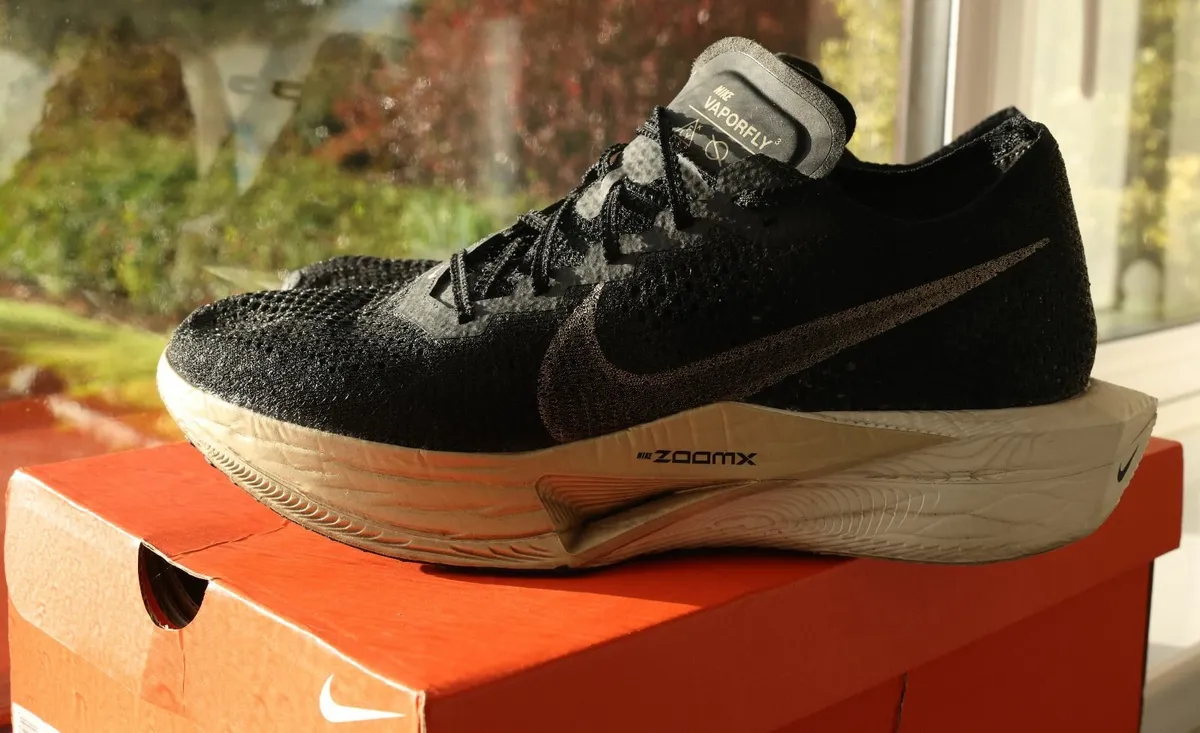Nike Zoomx vaporfly3 10.5UK Running shoes - Image 3