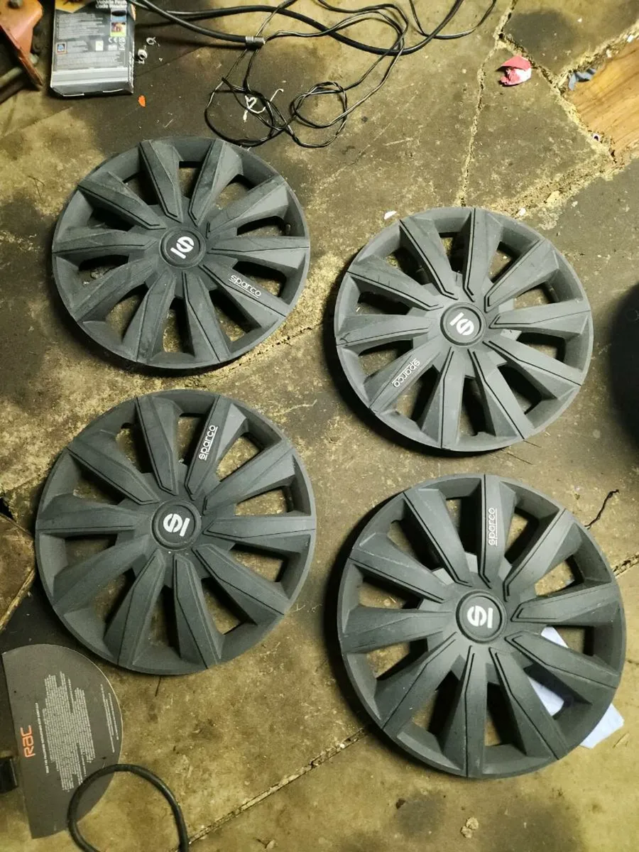 16inch sparco hubcaps