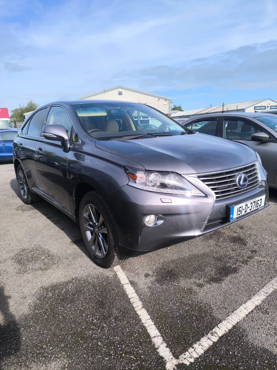 151 Lexus RX - Image 1