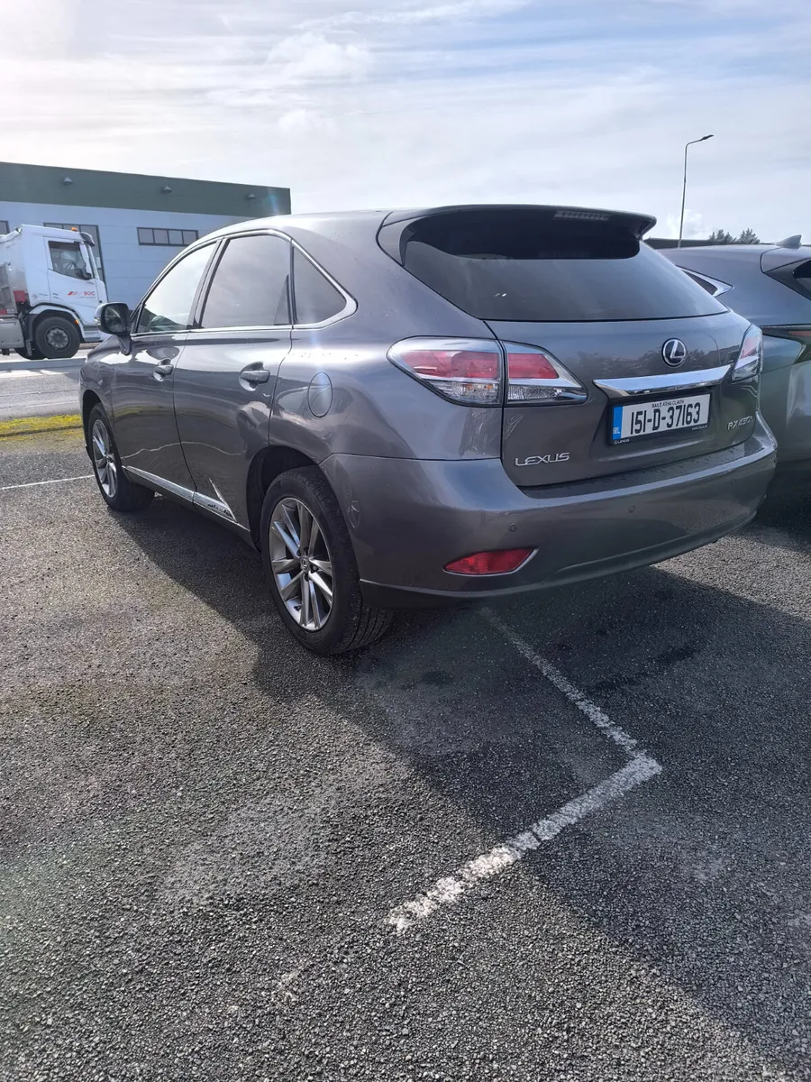 151 Lexus RX - Image 2