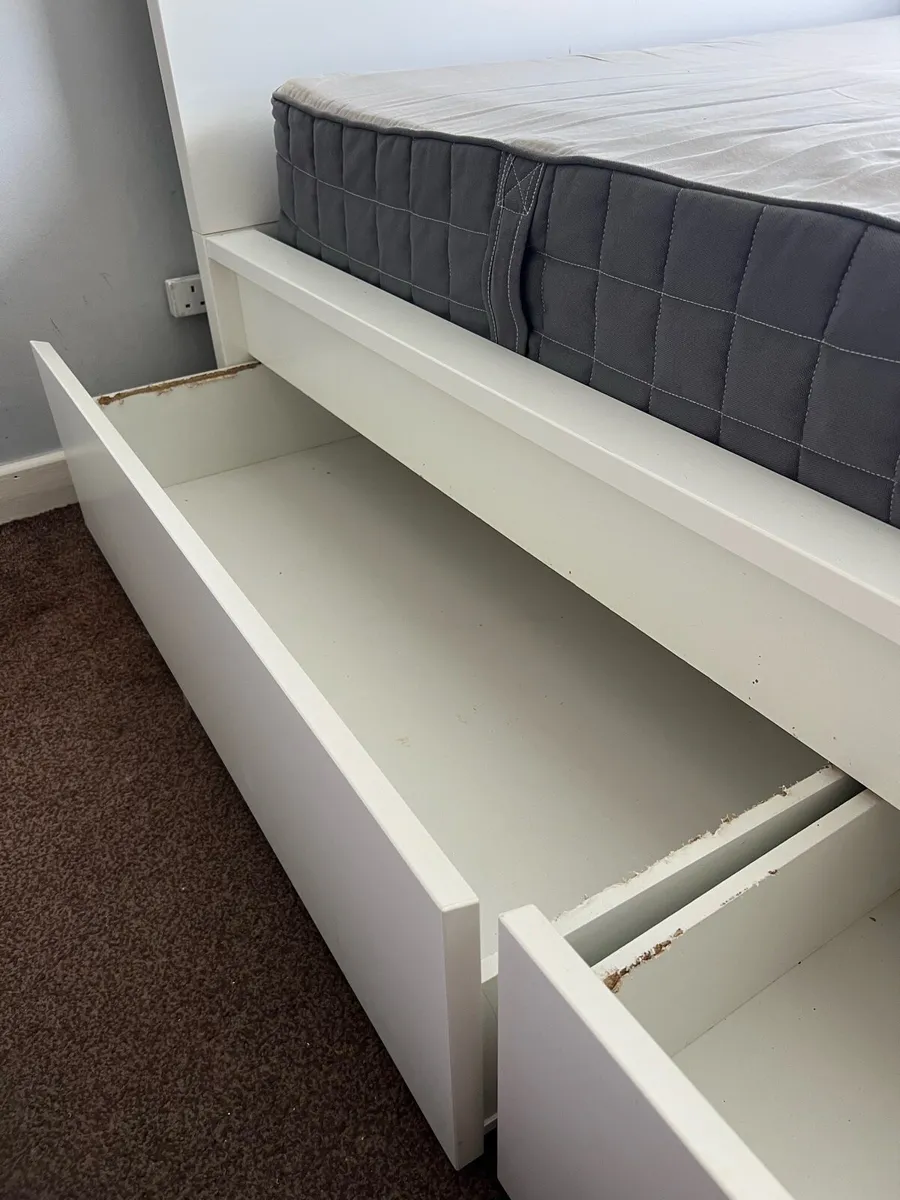 Malm double bed with mattress - Image 3