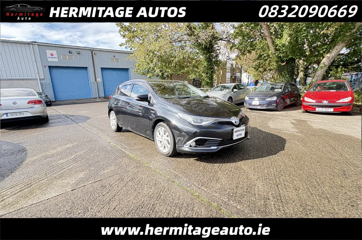 Toyota Auris 1.8 Hybrid 2016 - Image 1