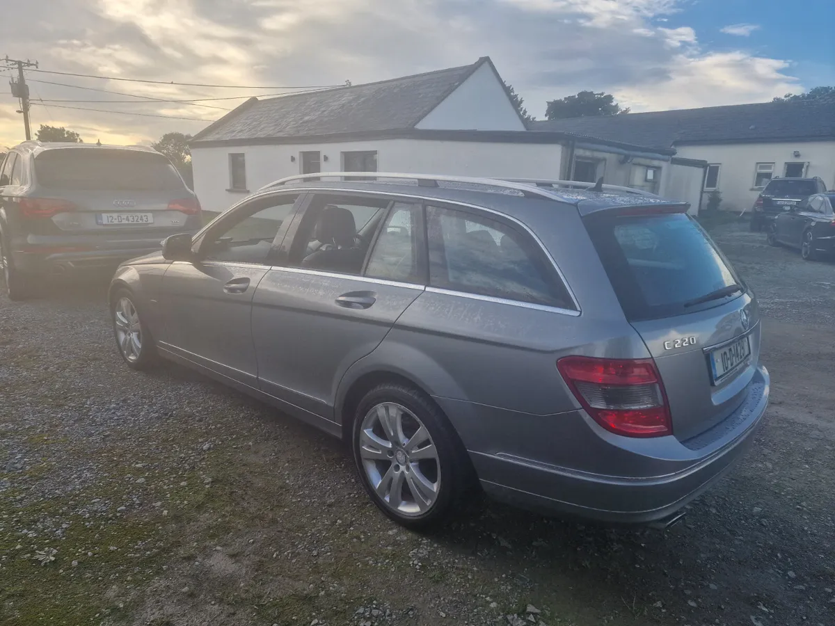 10 Mercedes-Benz C-Class C220 CDI - Image 3