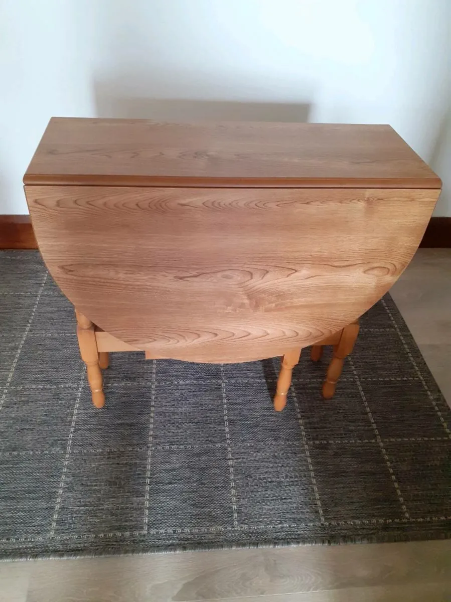 Kitchen Table - Image 2