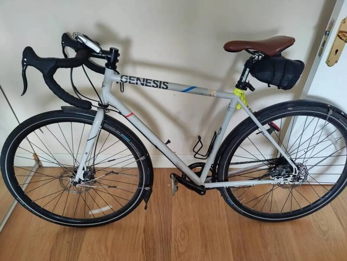 Genesis Day One, super commuter, internal hub. - Image 1