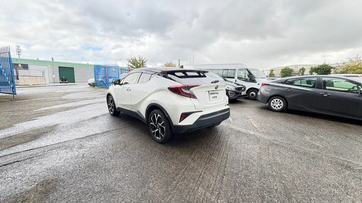 Toyota C-HR 1.8 Hybrid 2019 - Image 4