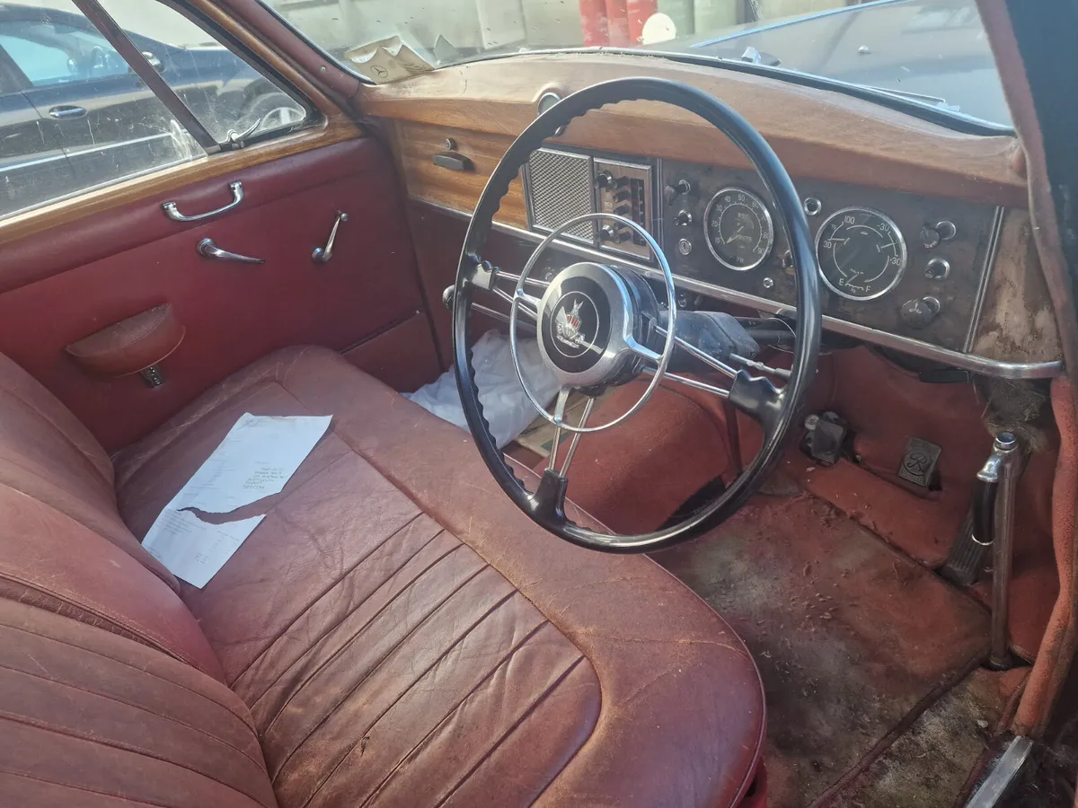 1955 Rover - Image 4