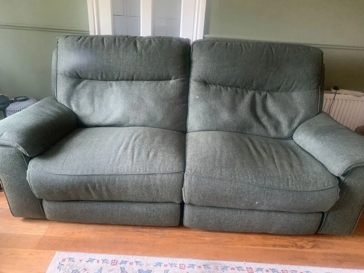 3 seater electric couch - Image 2