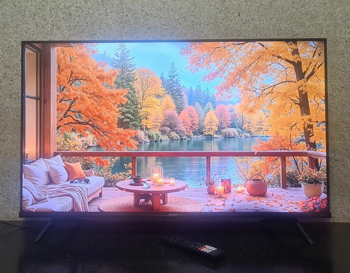 Hisense  43" Smart 4K Ultra HD HDR LED TV 2022 - Image 3