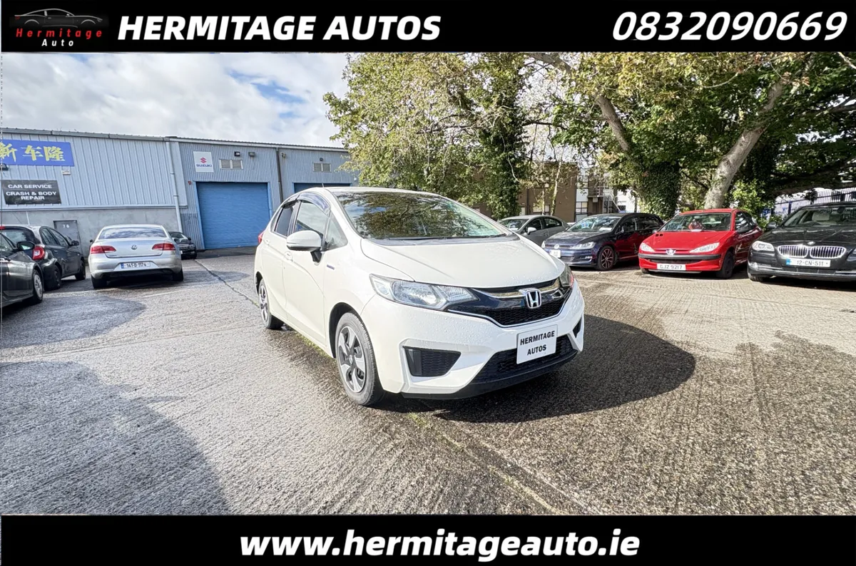 Honda Fit/Jzz 1.5 Hybrid 2016 - Image 1