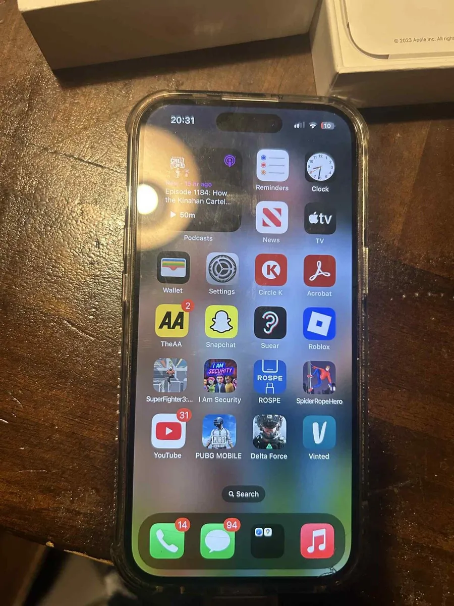 iPhone 15 pink 128 gig - Image 1