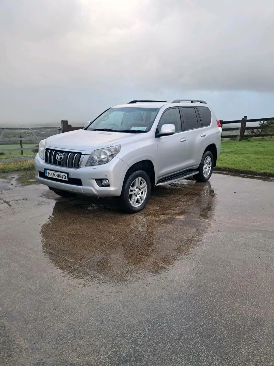 Landcruiser 7 seater sold pending final payment - Image 1